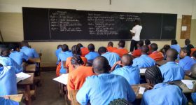 ENSEIGNEMENT EN COUR...